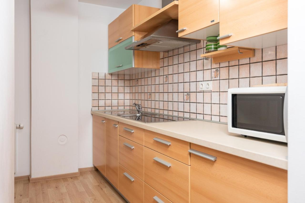 Apartments Znidar بوينج المظهر الخارجي الصورة