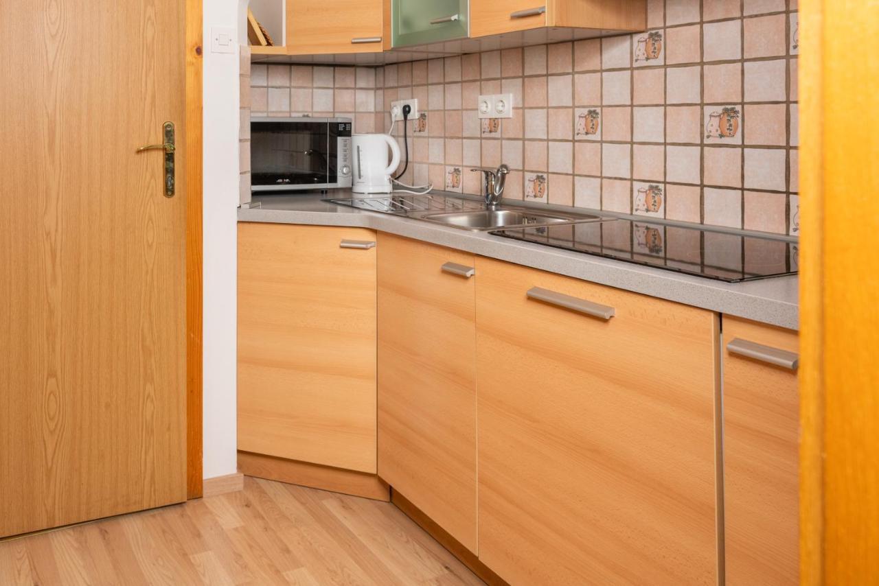 Apartments Znidar بوينج المظهر الخارجي الصورة